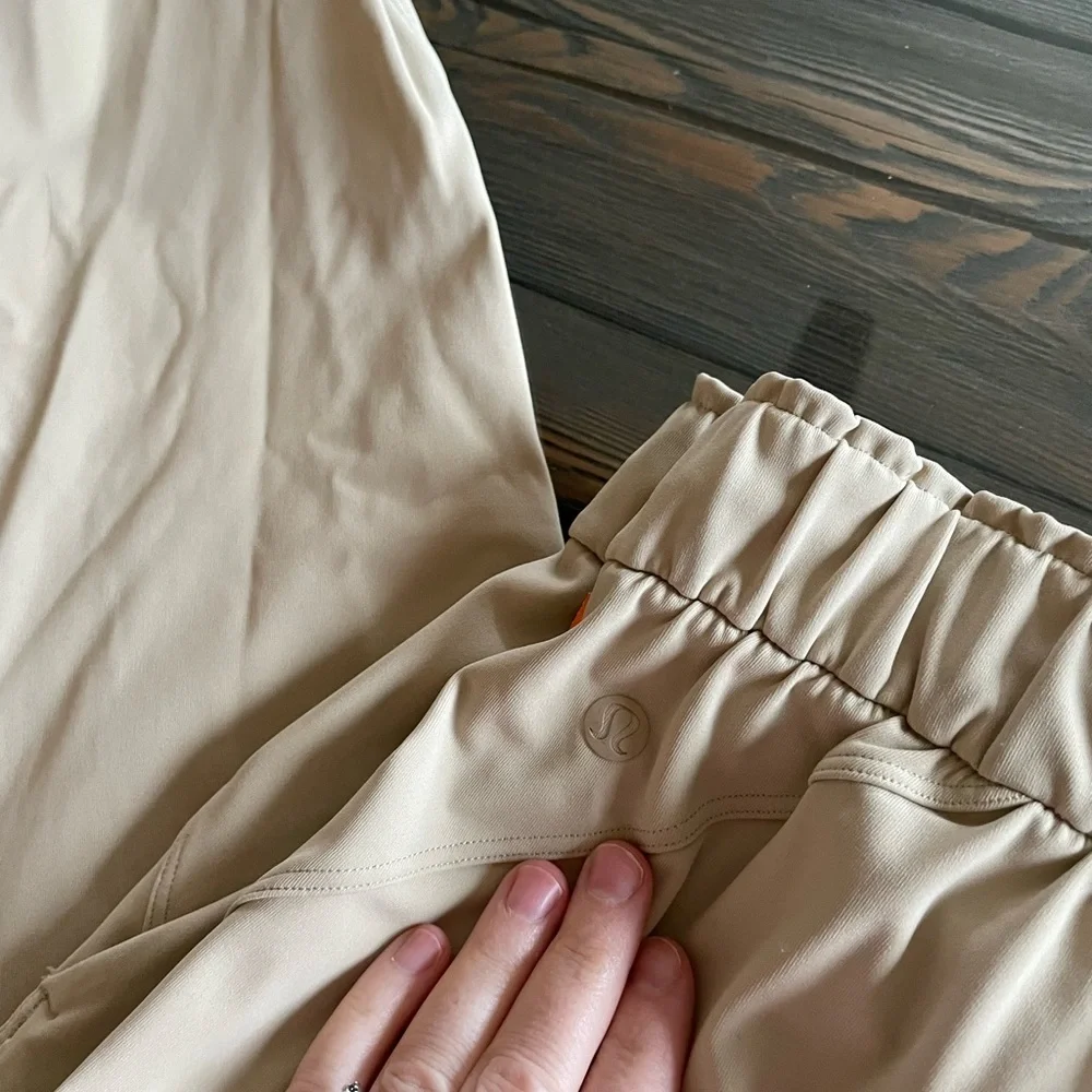 lululemon athletica Light Beige Elastic Waist Track Joggers